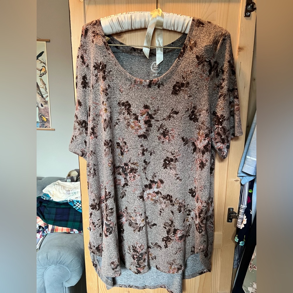 1X Maurice’s top